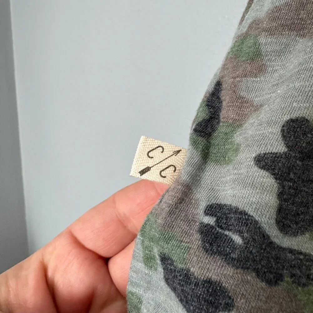 CHILDHOODS CLOTHING short sleeve camo t shirt size 3T - Picture 2 of 7